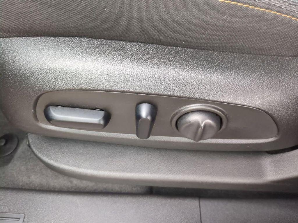 used 2023 Chevrolet Equinox car