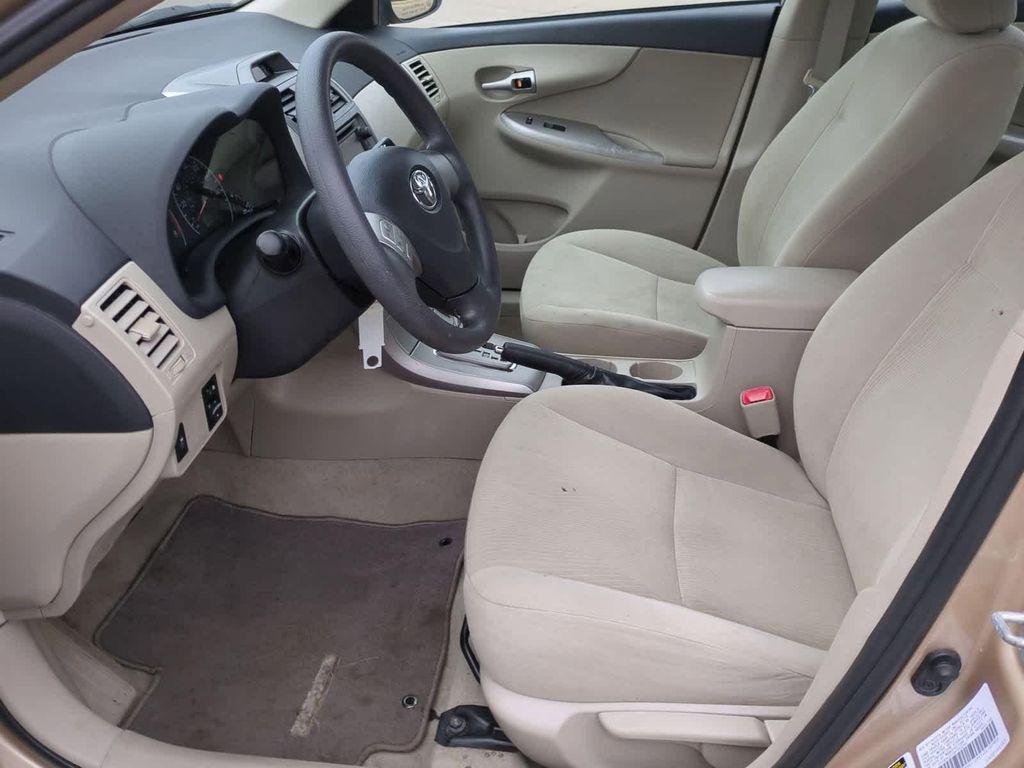 used 2013 Toyota Corolla car