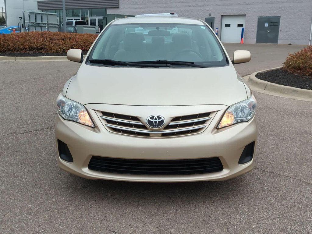 used 2013 Toyota Corolla car