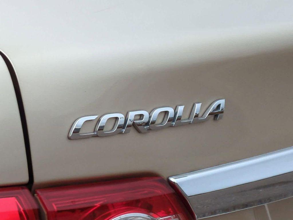 used 2013 Toyota Corolla car