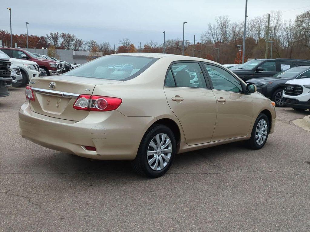 used 2013 Toyota Corolla car