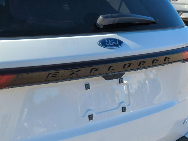 new 2025 Ford Explorer car, priced at $51,946