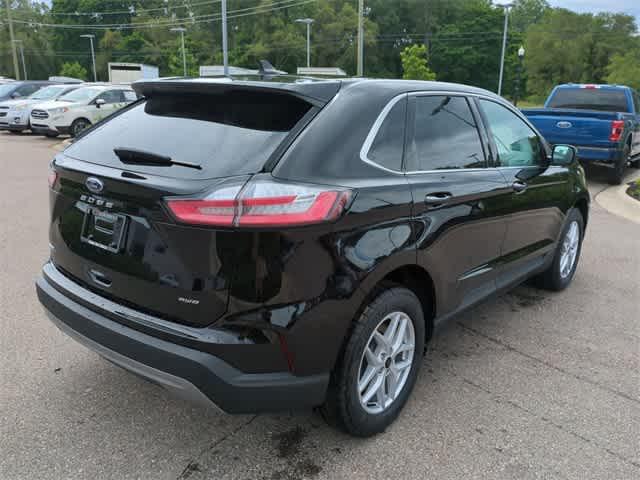 new 2024 Ford Edge car, priced at $39,898