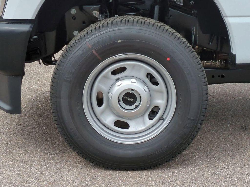 new 2025 Ford F-250 car, priced at $45,446