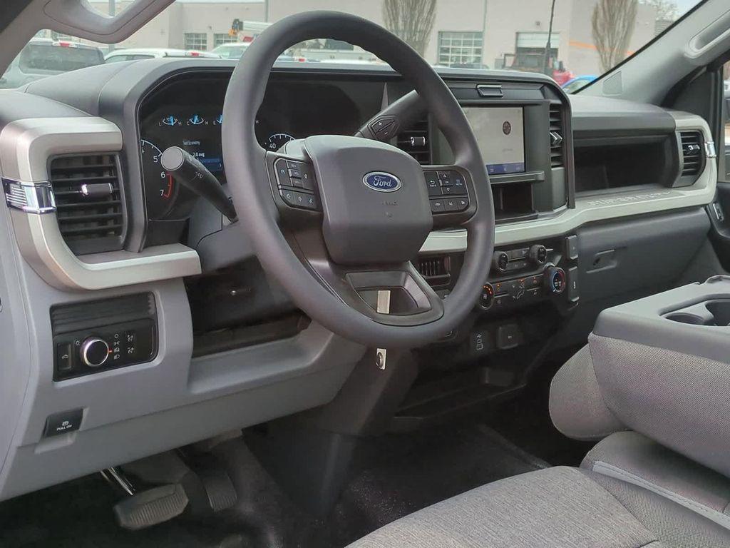 new 2025 Ford F-250 car, priced at $45,446