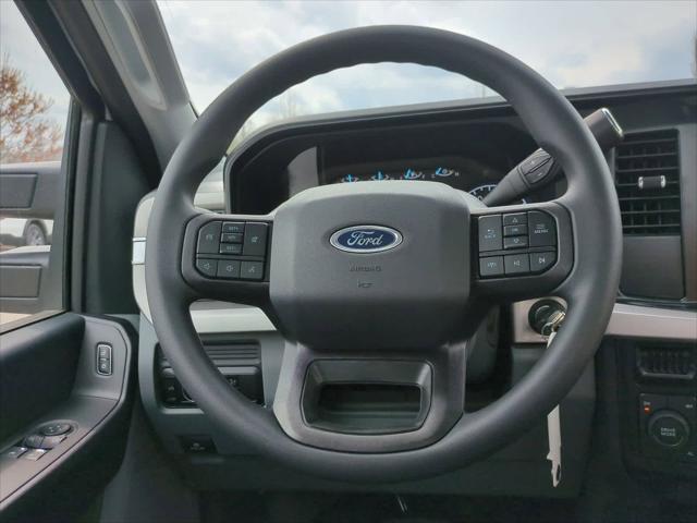 new 2025 Ford F-250 car, priced at $47,946