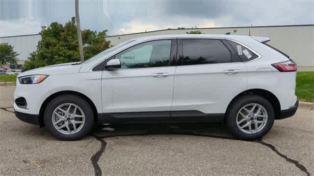 new 2024 Ford Edge car, priced at $40,296