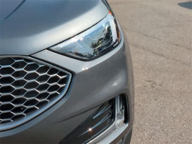 new 2024 Ford Edge car, priced at $40,296