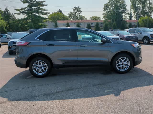 new 2024 Ford Edge car, priced at $40,296