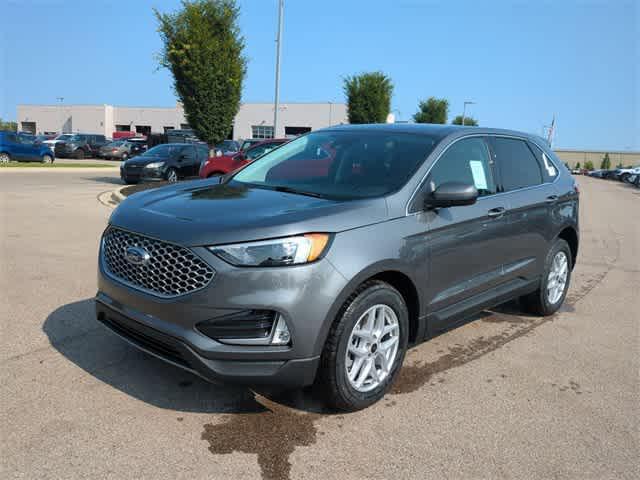 new 2024 Ford Edge car, priced at $40,296