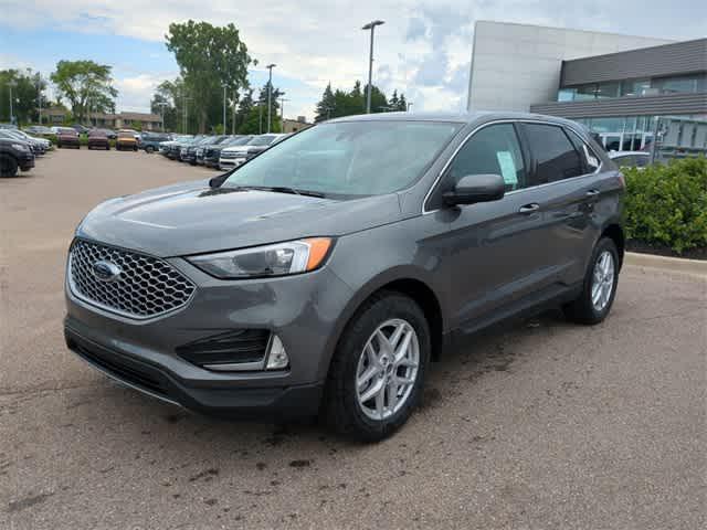 new 2024 Ford Edge car, priced at $39,898