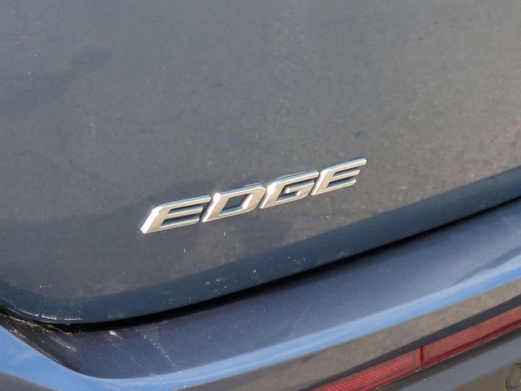 used 2018 Ford Edge car, priced at $15,999