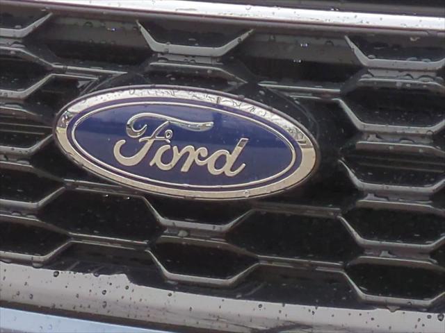 new 2025 Ford Escape car, priced at $33,105