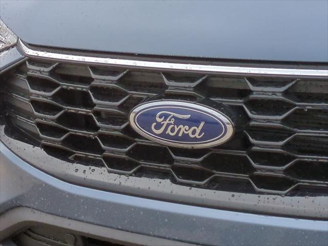 new 2025 Ford Escape car, priced at $33,450