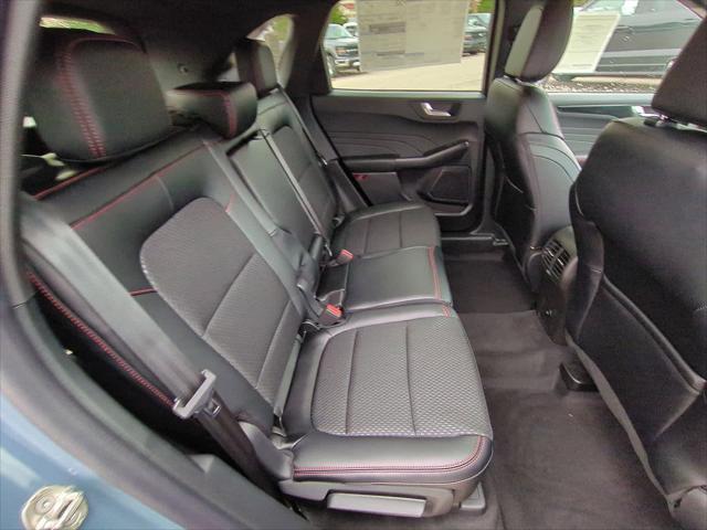 new 2025 Ford Escape car, priced at $33,450