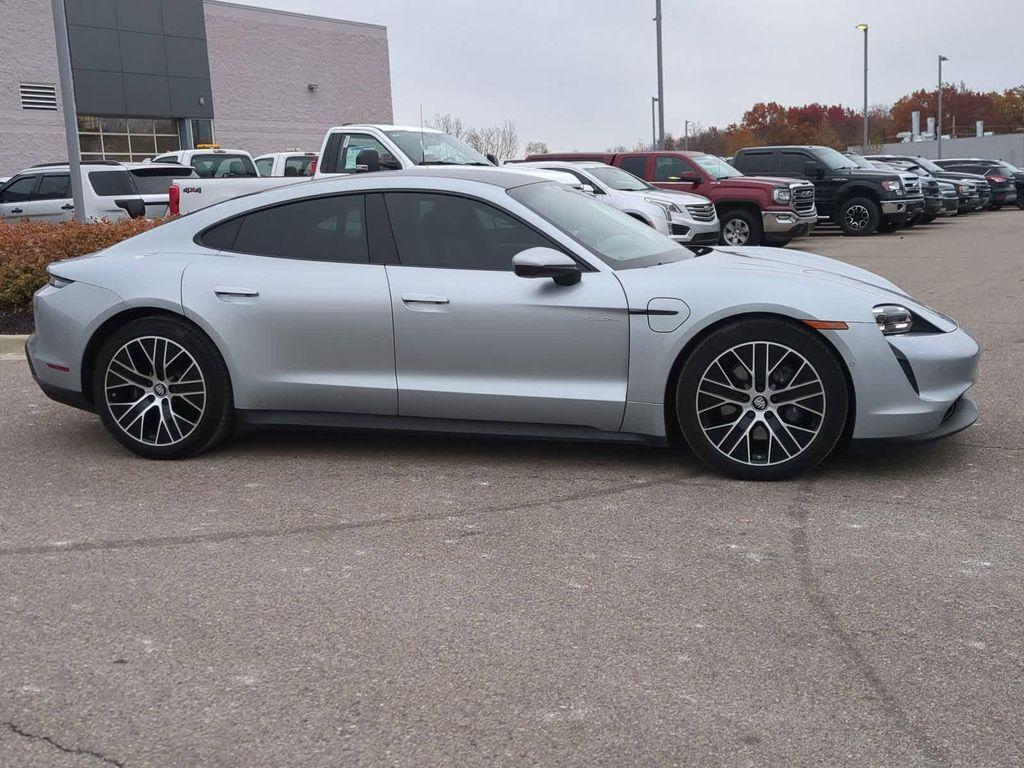 used 2022 Porsche Taycan car