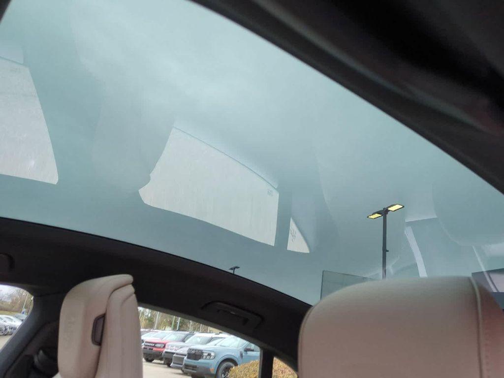 used 2022 Porsche Taycan car