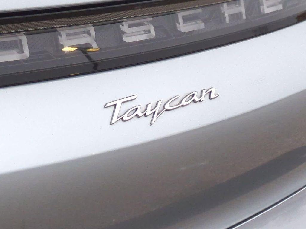used 2022 Porsche Taycan car