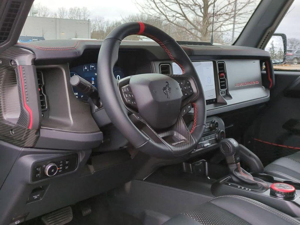 new 2025 Ford Bronco car