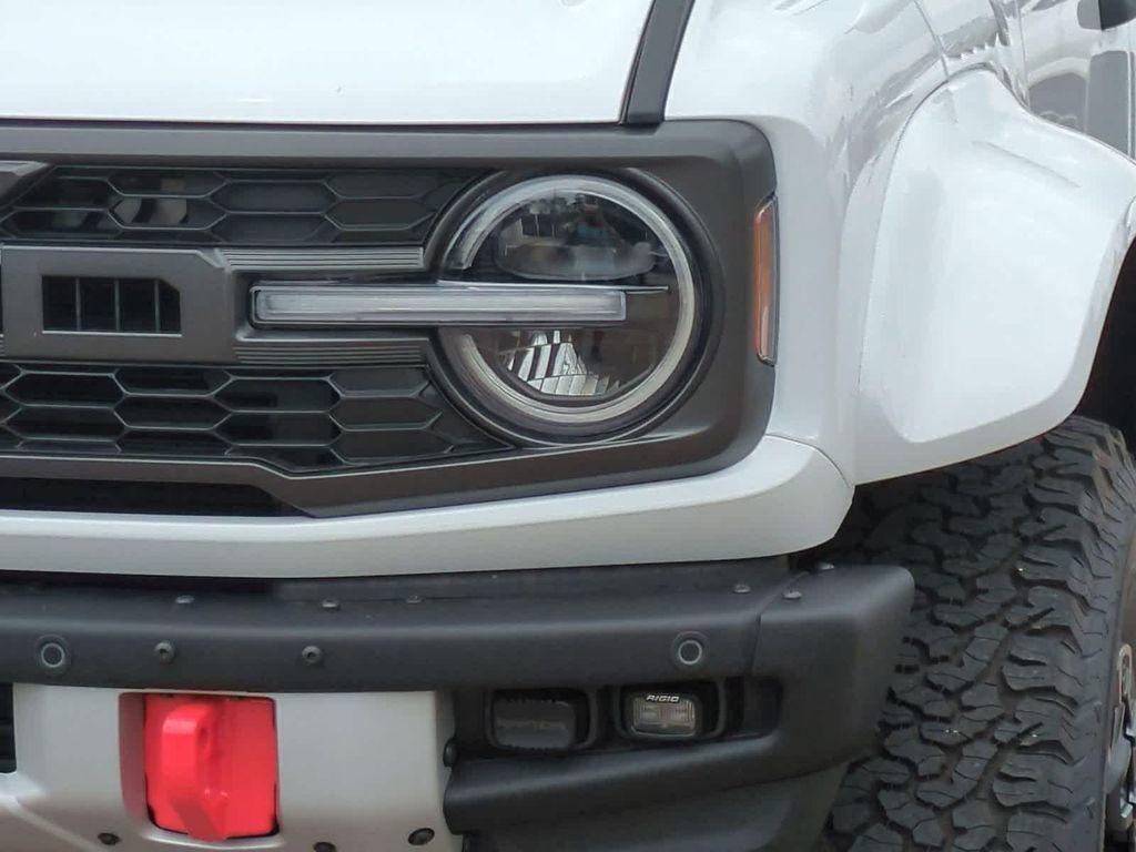 new 2025 Ford Bronco car