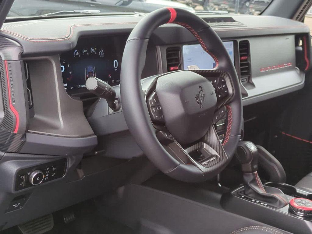 new 2025 Ford Bronco car