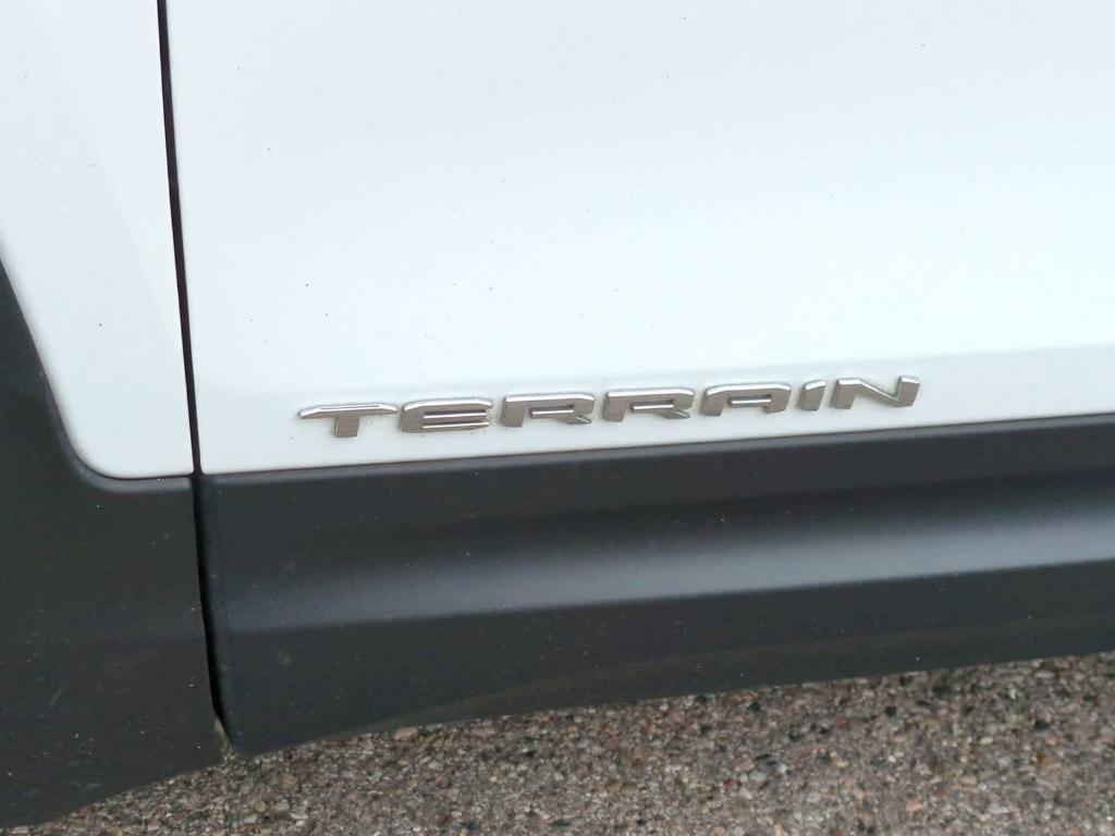 used 2023 GMC Terrain car, priced at $20,999