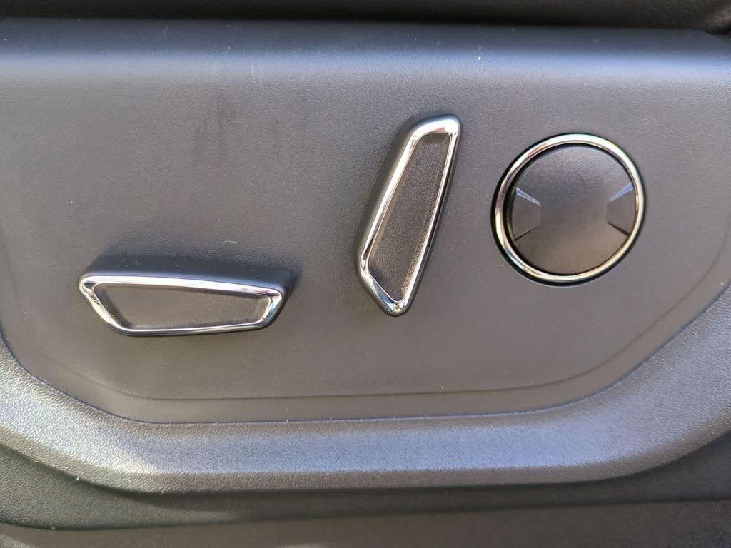 new 2024 Ford Expedition Max car, priced at $73,987