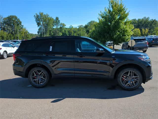 new 2025 Ford Explorer car, priced at $45,514