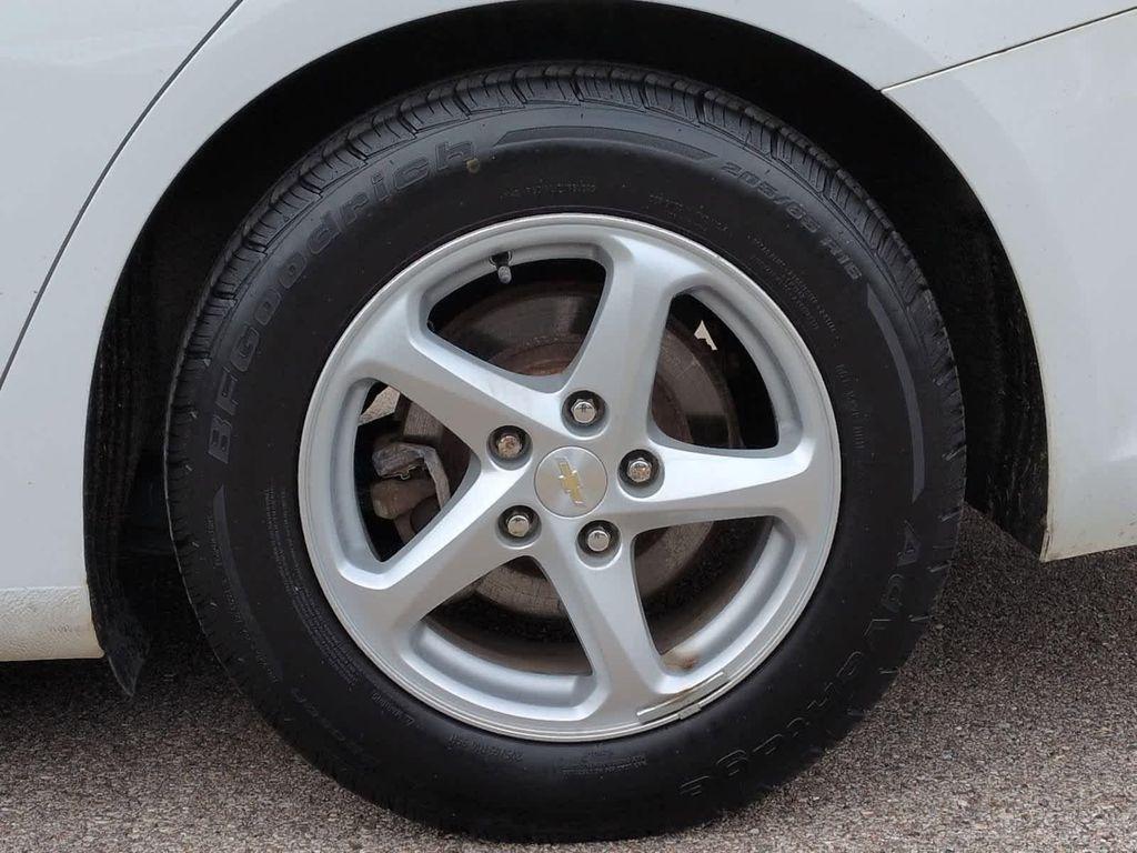 used 2017 Chevrolet Malibu car, priced at $6,999