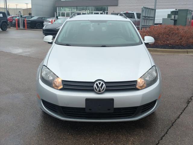 used 2013 Volkswagen Jetta SportWagen car, priced at $4,499