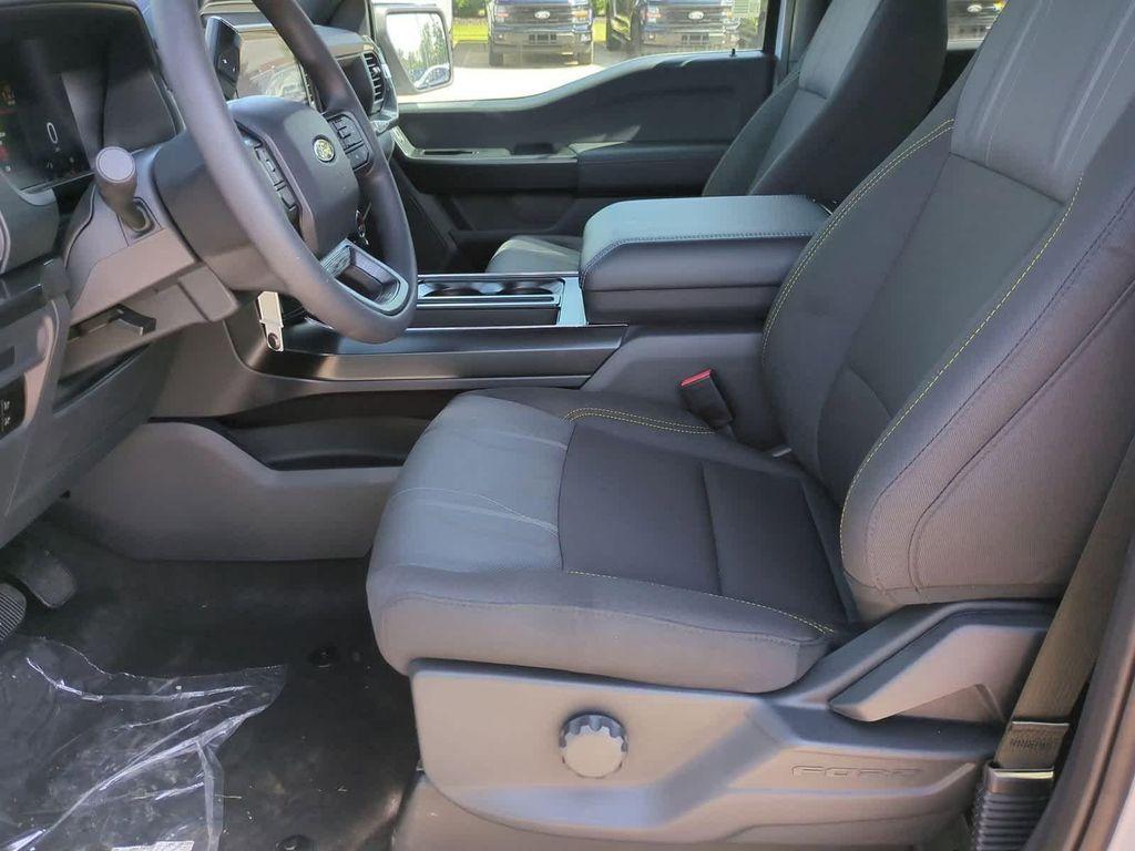 new 2025 Ford F-150 car, priced at $47,940