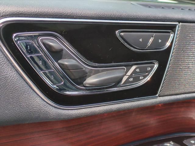 used 2022 Lincoln Navigator car, priced at $61,351
