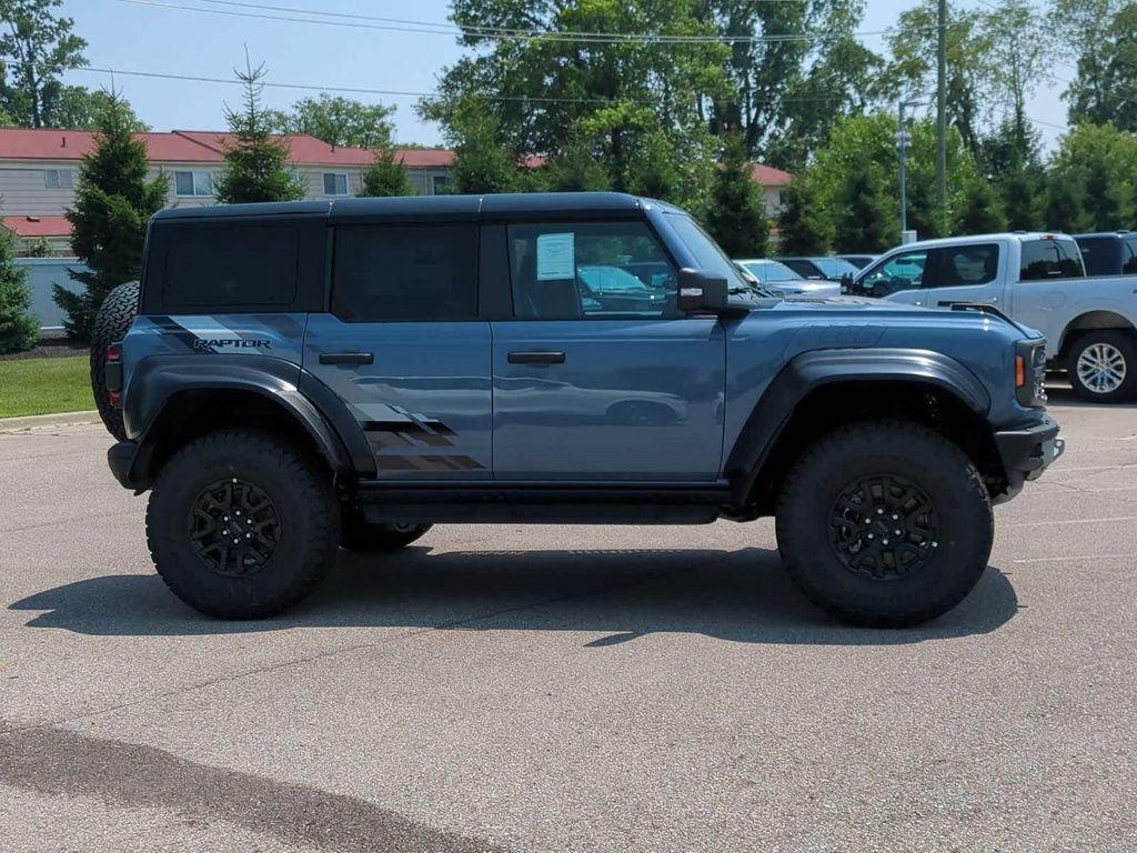 new 2025 Ford Bronco car