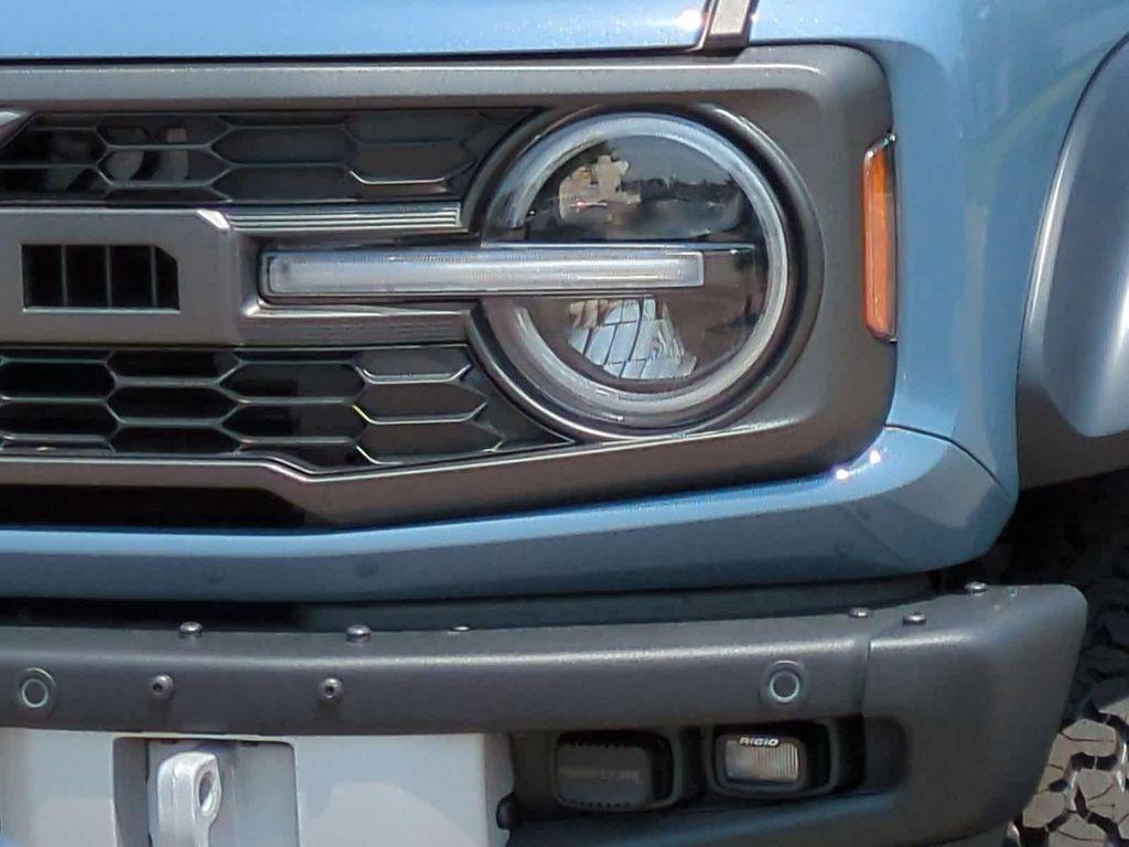 new 2025 Ford Bronco car