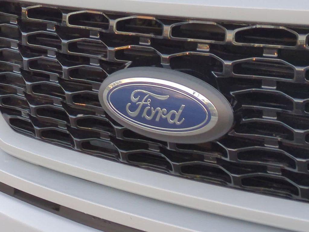 used 2021 Ford F-150 car, priced at $25,999