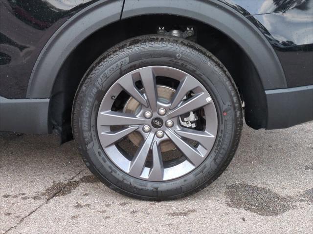 new 2025 Ford Explorer car, priced at $46,624