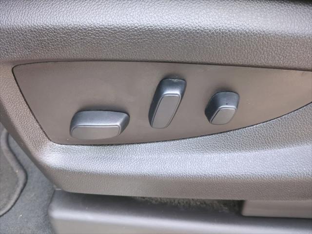 used 2019 GMC Yukon car, priced at $38,499