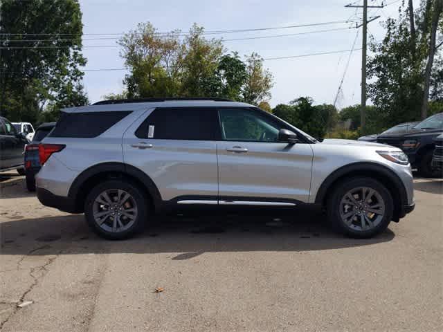 new 2025 Ford Explorer car, priced at $44,525