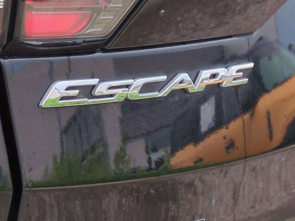used 2018 Ford Escape car, priced at $12,999