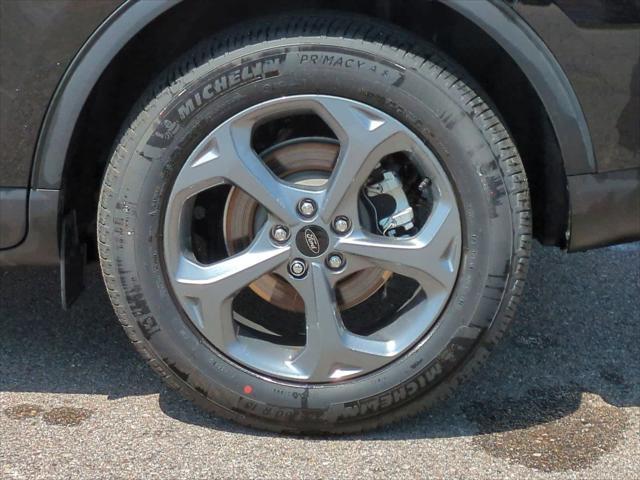new 2025 Ford Escape car, priced at $36,678