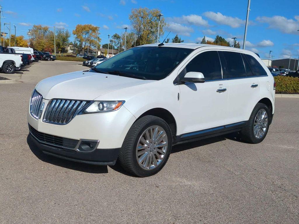 used 2013 Lincoln MKX car, priced at $5,950