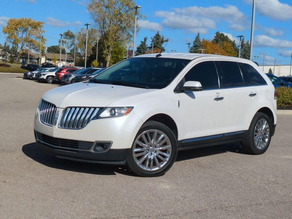 used 2013 Lincoln MKX car, priced at $5,950