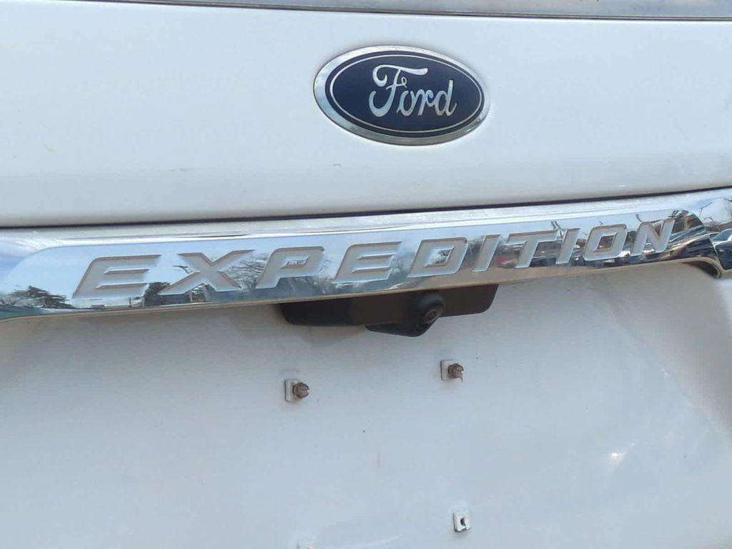 used 2018 Ford Expedition car, priced at $18,451
