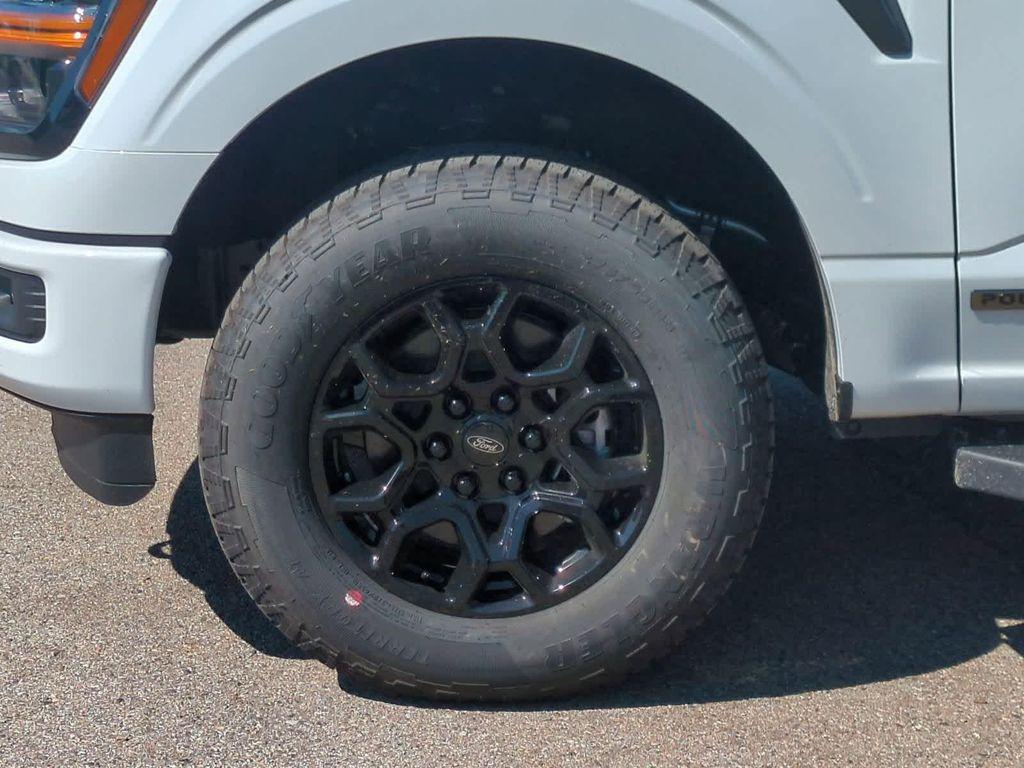 new 2025 Ford F-150 car, priced at $56,735