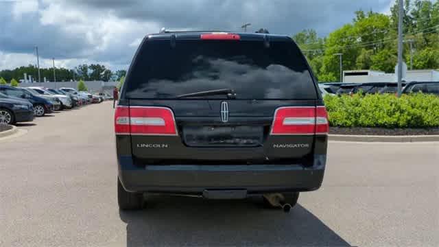 used 2010 Lincoln Navigator car, priced at $5,495