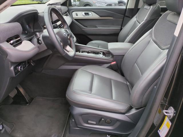 used 2025 Ford Explorer car, priced at $39,999