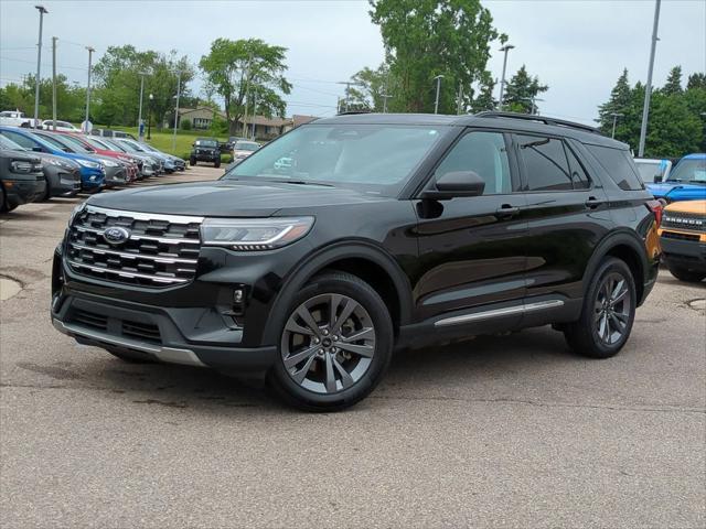 used 2025 Ford Explorer car, priced at $39,999