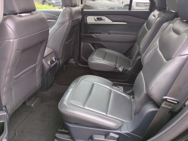 used 2025 Ford Explorer car, priced at $39,999