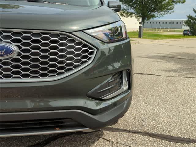 new 2024 Ford Edge car, priced at $39,700