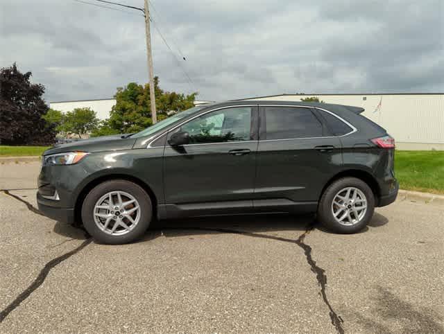 new 2024 Ford Edge car, priced at $39,700